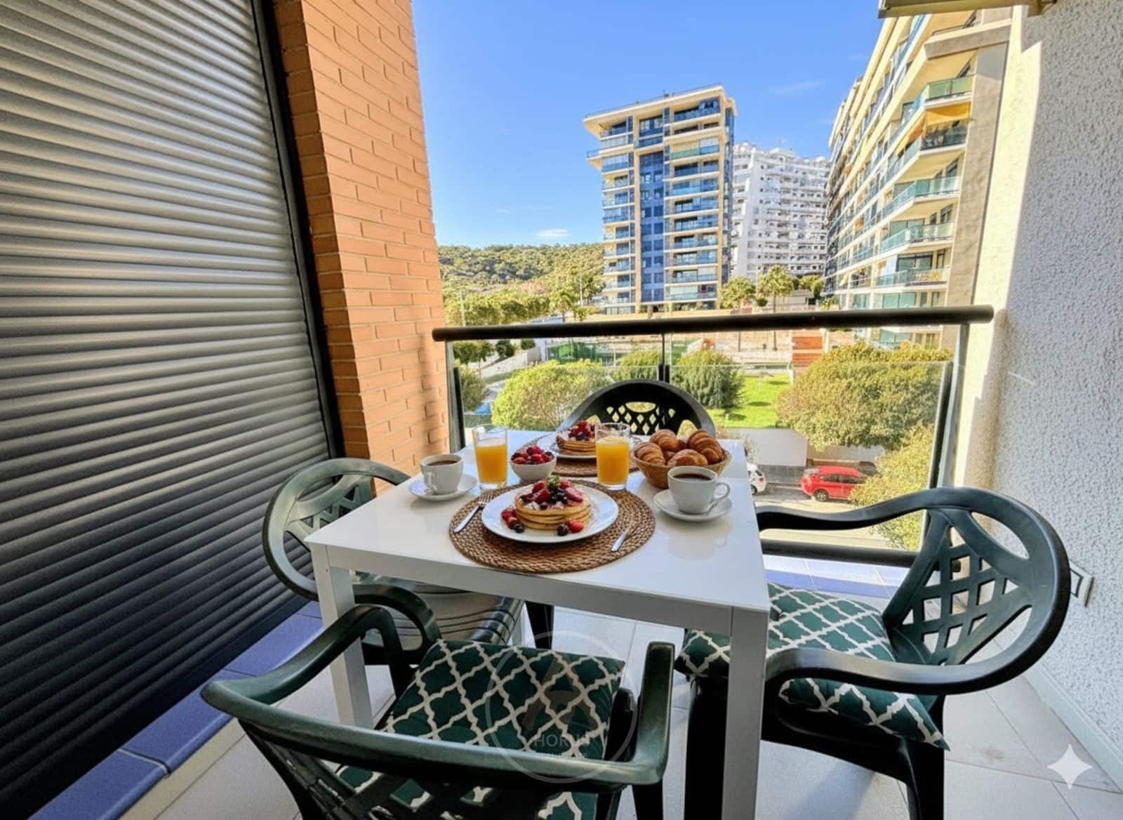 Piso de 1 habitación en La Villajoyosa / Vila Joiosa en alquiler con piscina - 1.050 € (Ref: 9518422)