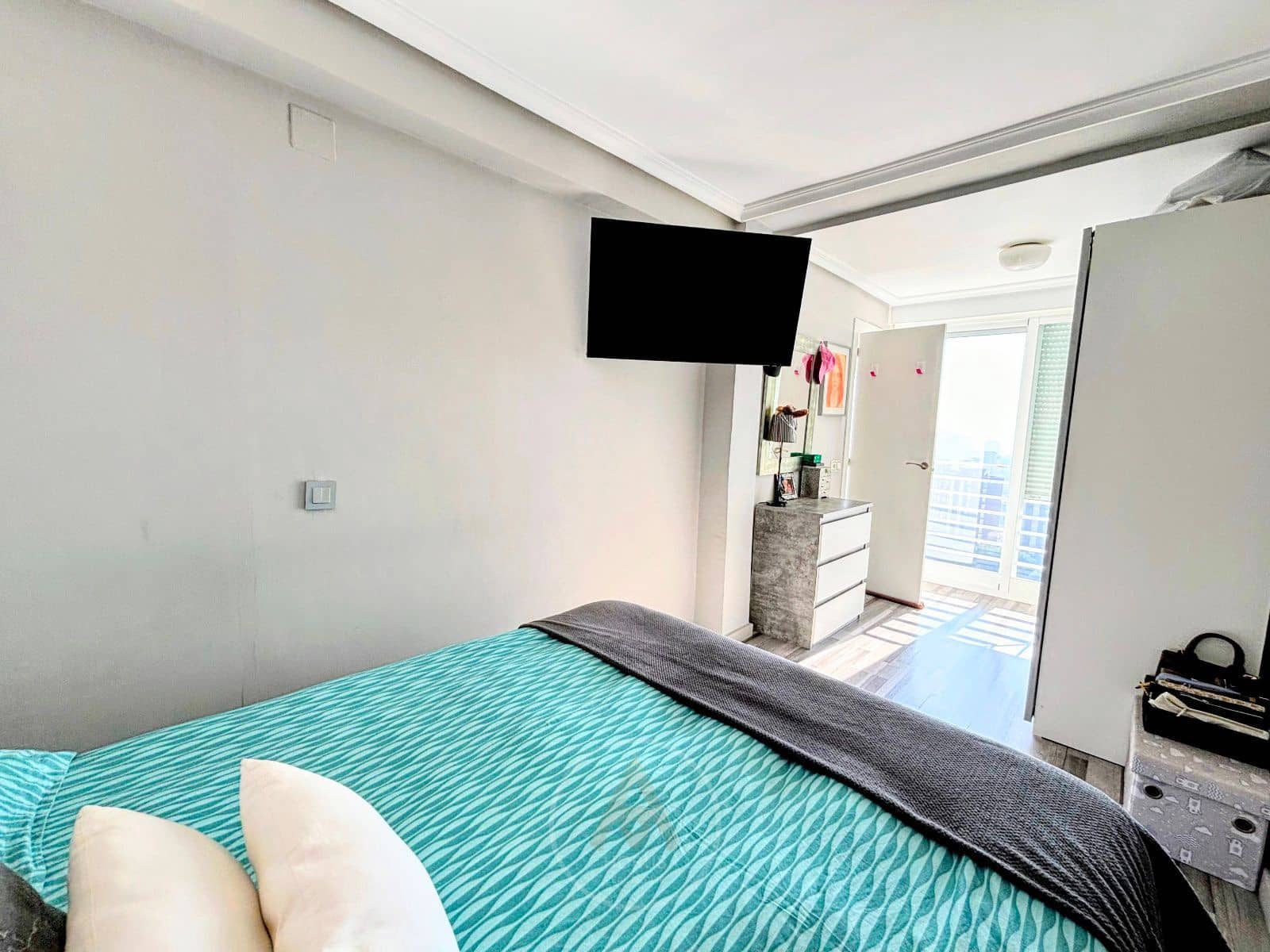 2 slaapkamer Flat te koop in Benidorm met zwembad garage - € 198.000 (Ref: 9518577)