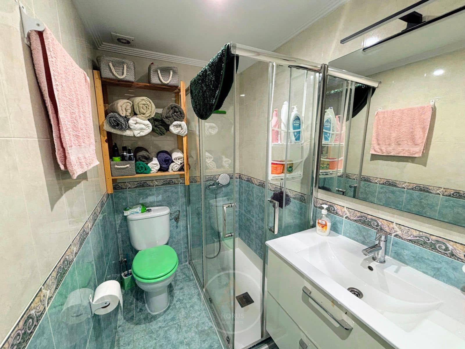 2 slaapkamer Flat te koop in Benidorm met zwembad garage - € 198.000 (Ref: 9518577)