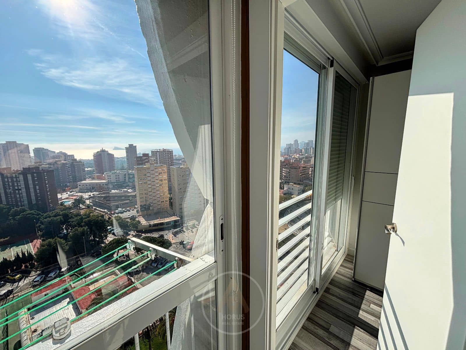 2 slaapkamer Flat te koop in Benidorm met zwembad garage - € 198.000 (Ref: 9518577)