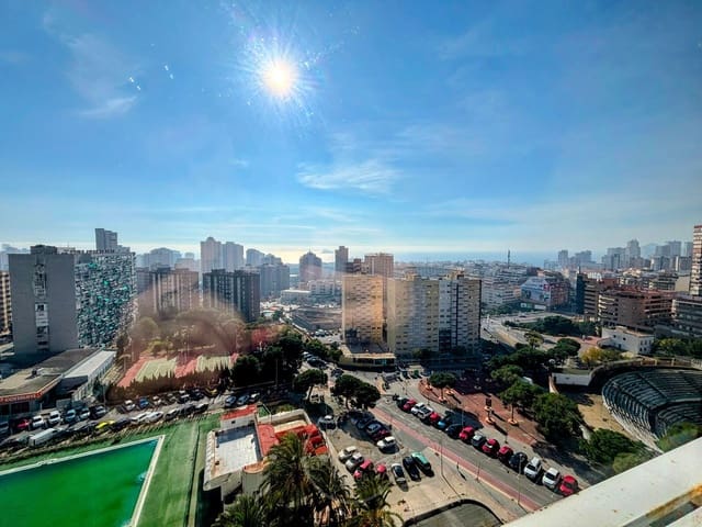 2 slaapkamer Flat te koop in Juzgados - Plaza de Toros, Benidorm met zwembad garage - € 198.000 (Ref: 9518577)