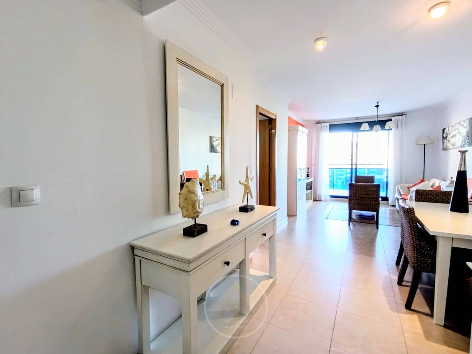 2 makuuhuone Asunto vuokrattavana paikassa La Villajoyosa / Vila Joiosa mukana uima-altaan 
autotalli - 1 250 € (Ref: 9521111)