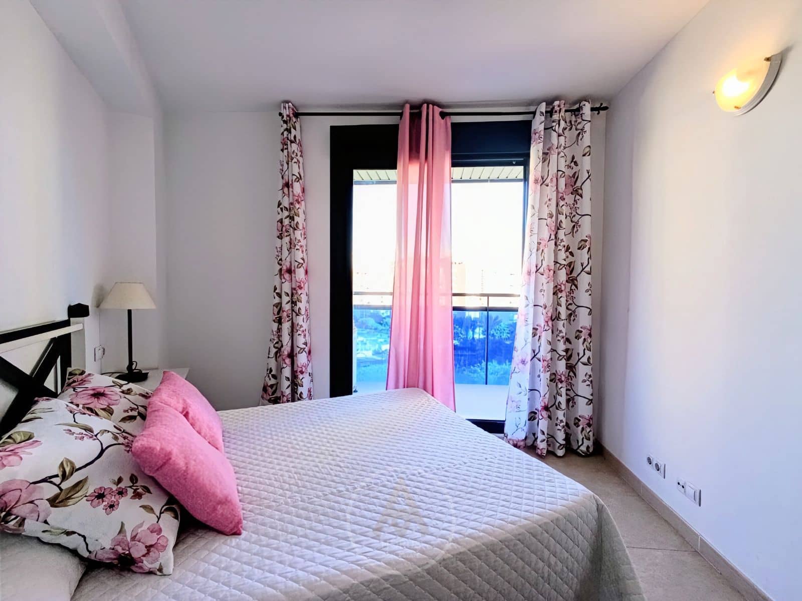 2 makuuhuone Asunto vuokrattavana paikassa La Villajoyosa / Vila Joiosa mukana uima-altaan 
autotalli - 1 250 € (Ref: 9521111)