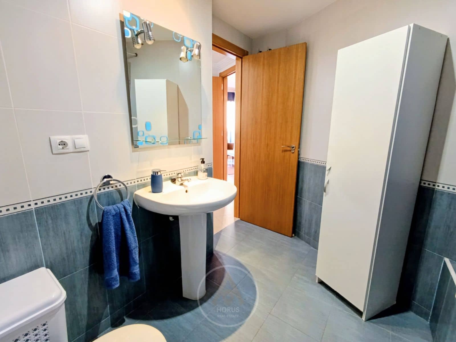 2 makuuhuone Asunto vuokrattavana paikassa La Villajoyosa / Vila Joiosa mukana uima-altaan 
autotalli - 1 250 € (Ref: 9521111)