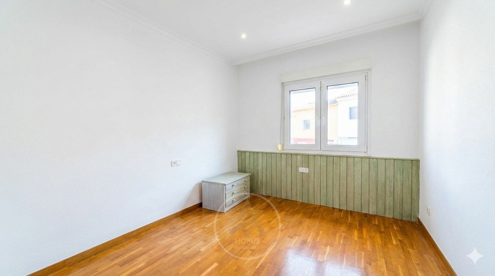 5 soverom Hus til salgs i El Campello med svømmebasseng garasje - € 715 000 (Ref: 9521112)