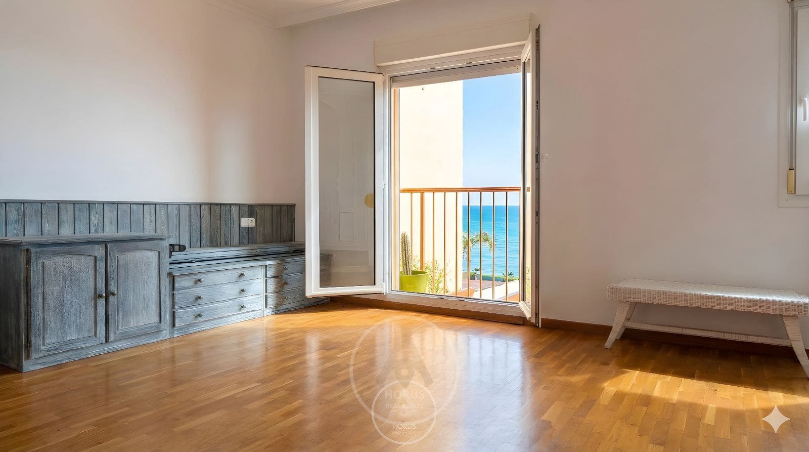 5 soverom Hus til salgs i El Campello med svømmebasseng garasje - € 715 000 (Ref: 9521112)