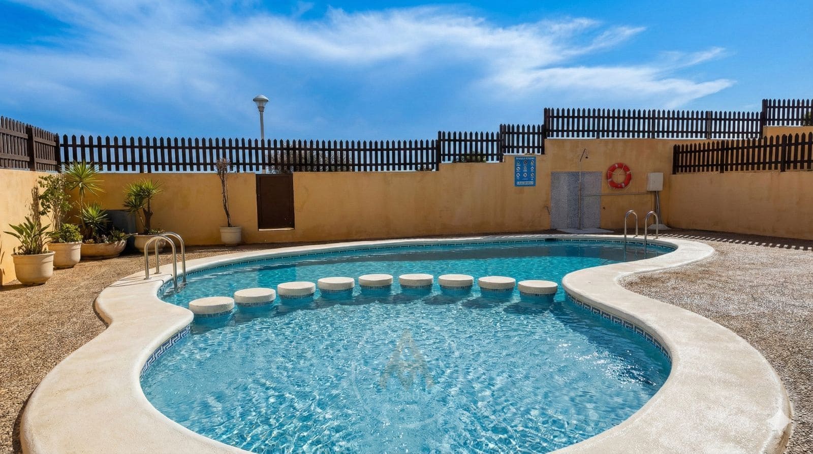 5 soverom Hus til salgs i El Campello med svømmebasseng garasje - € 715 000 (Ref: 9521112)