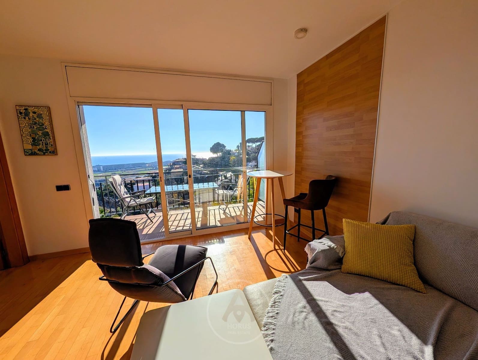 3 slaapkamer Flat te koop in Santa Susanna met zwembad garage - € 350.000 (Ref: 9523921)