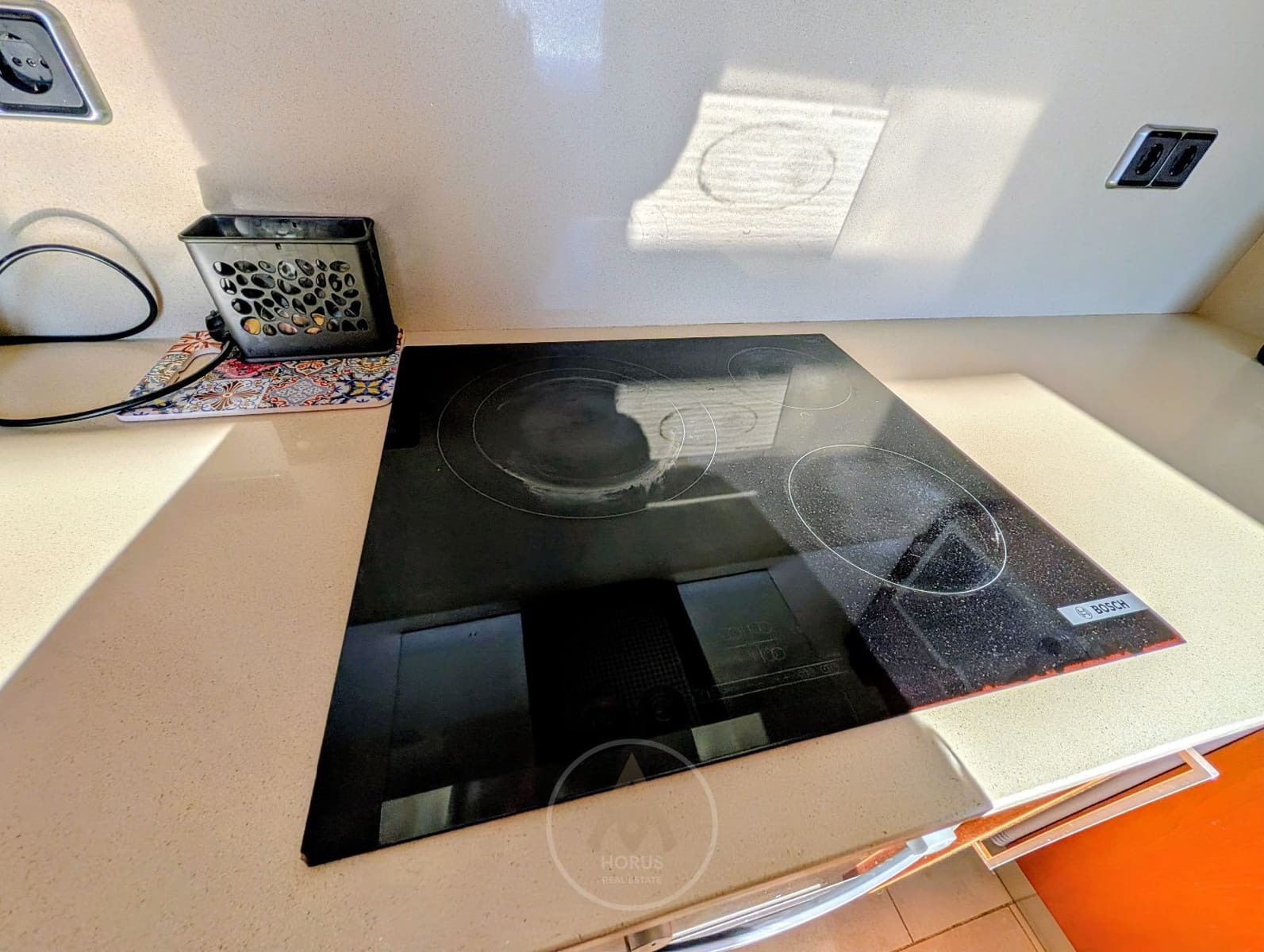 3 slaapkamer Flat te koop in Santa Susanna met zwembad garage - € 350.000 (Ref: 9523921)