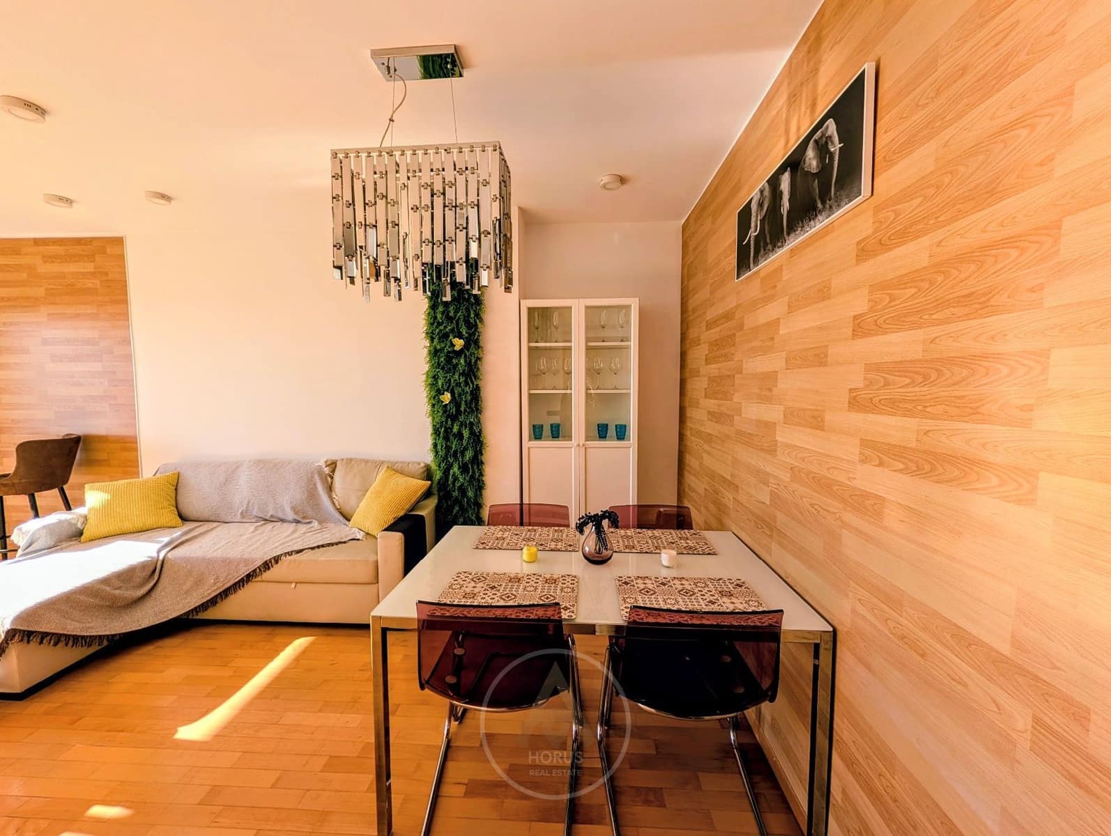 3 slaapkamer Flat te koop in Santa Susanna met zwembad garage - € 350.000 (Ref: 9523921)