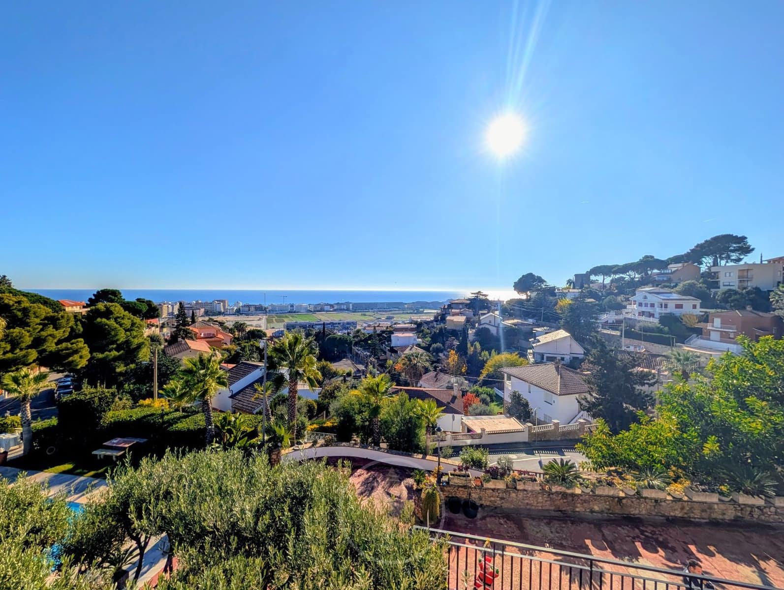 3 slaapkamer Flat te koop in Santa Susanna met zwembad garage - € 350.000 (Ref: 9523921)