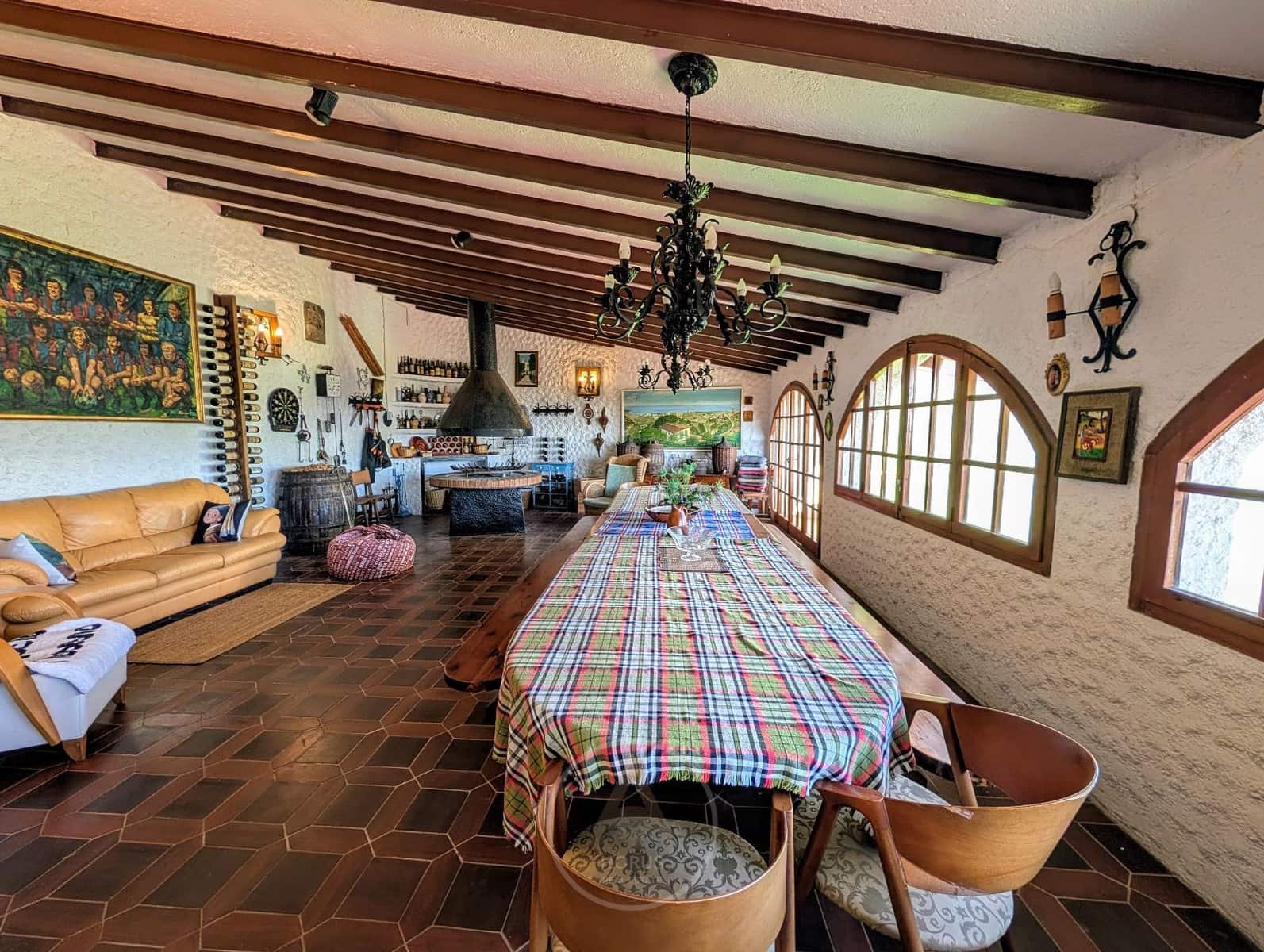 3 slaapkamer Flat te koop in Santa Susanna met zwembad garage - € 350.000 (Ref: 9523921)