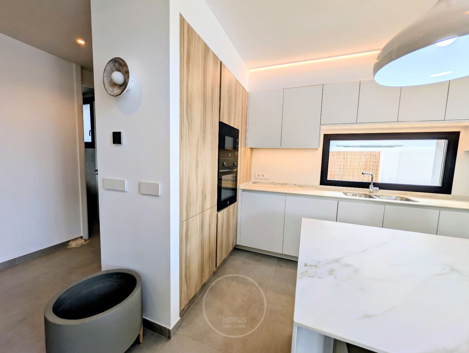 4 bedroom Villa for sale in Alfaz del Pi / L'Alfas del Pi with pool garage - € 875,000 (Ref: 9523922)