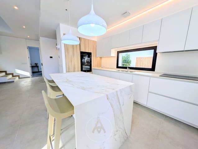 4 bedroom Villa for sale in Albir, Alfaz del Pi / L'Alfàs del Pi with pool garage - € 875,000 (Ref: 9523922)