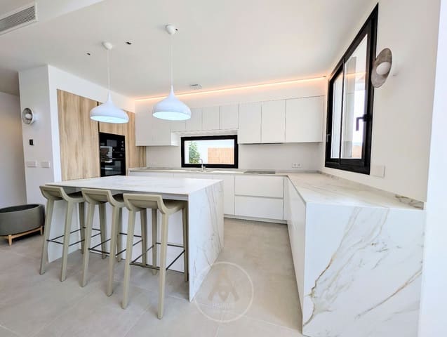 4 bedroom Villa for sale in Albir, Alfaz del Pi / L'Alfàs del Pi with pool garage - € 875,000 (Ref: 9523922)