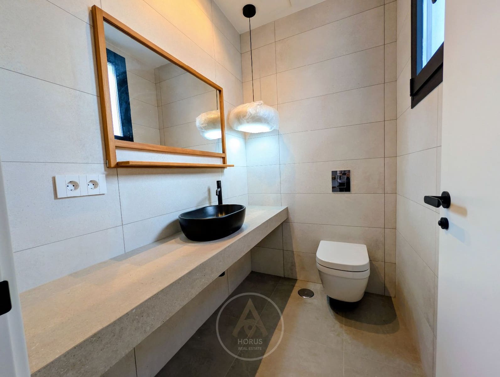 4 bedroom Villa for sale in Alfaz del Pi / L'Alfas del Pi with pool garage - € 875,000 (Ref: 9523922)