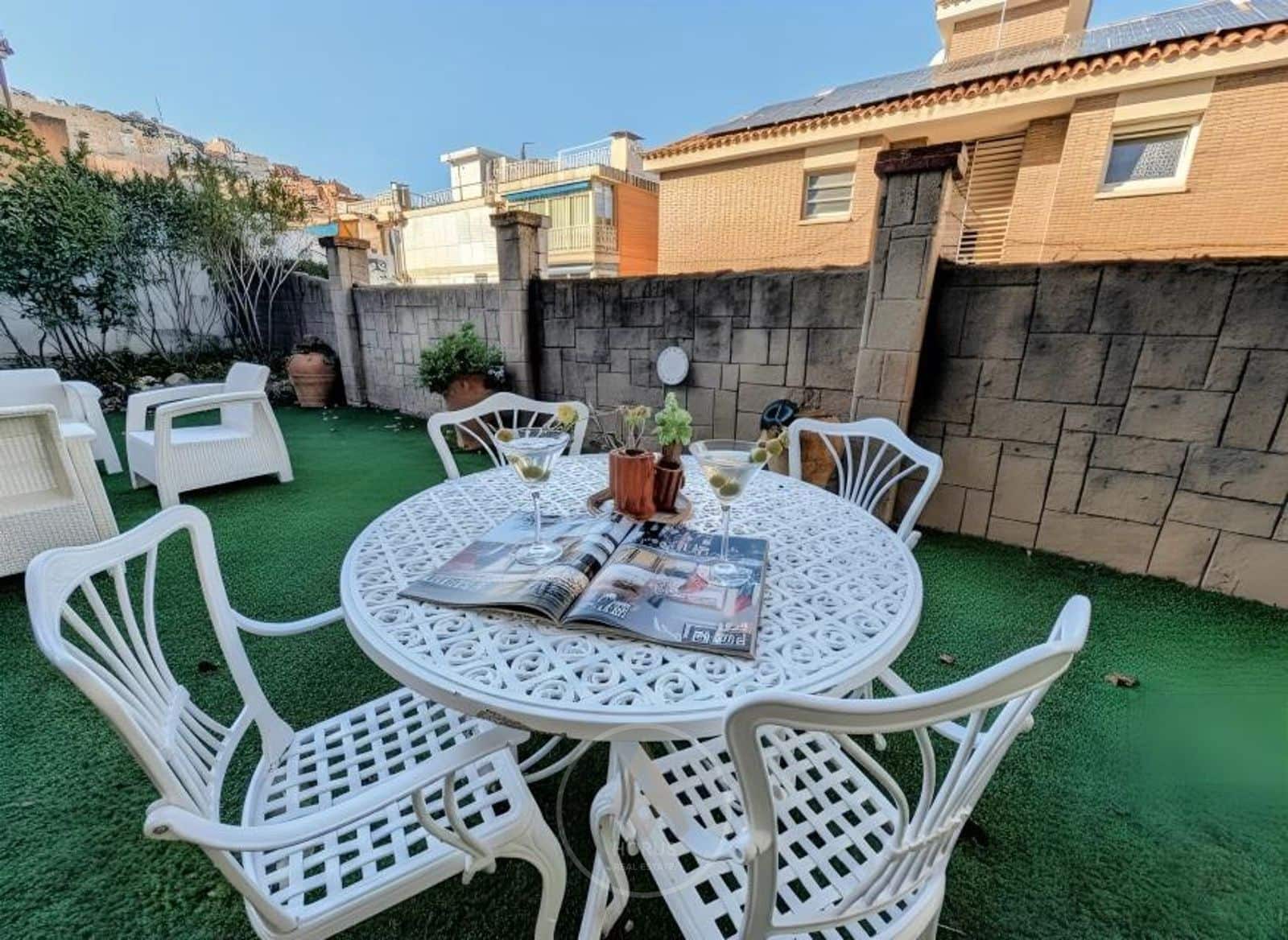 3 soveværelse Lejlighed til salg i Barcelona by - € 808.000 (Ref: 9563956)