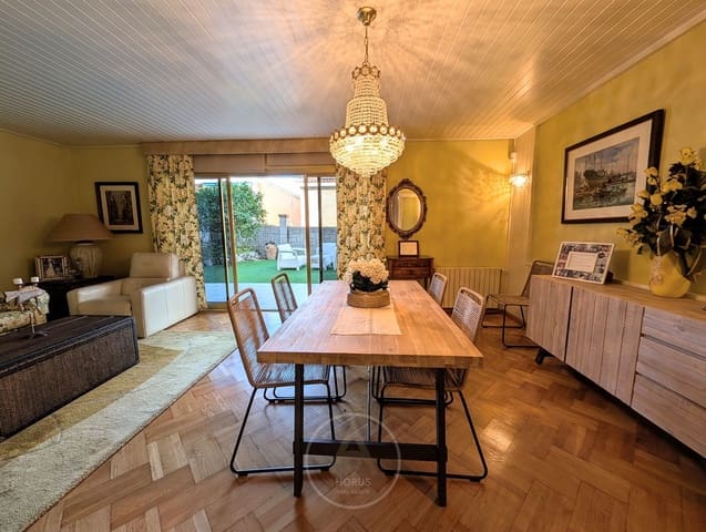 3 soveværelse Lejlighed til salg i La Font d'en Fargues, Barcelona by - € 808.000 (Ref: 9563956)