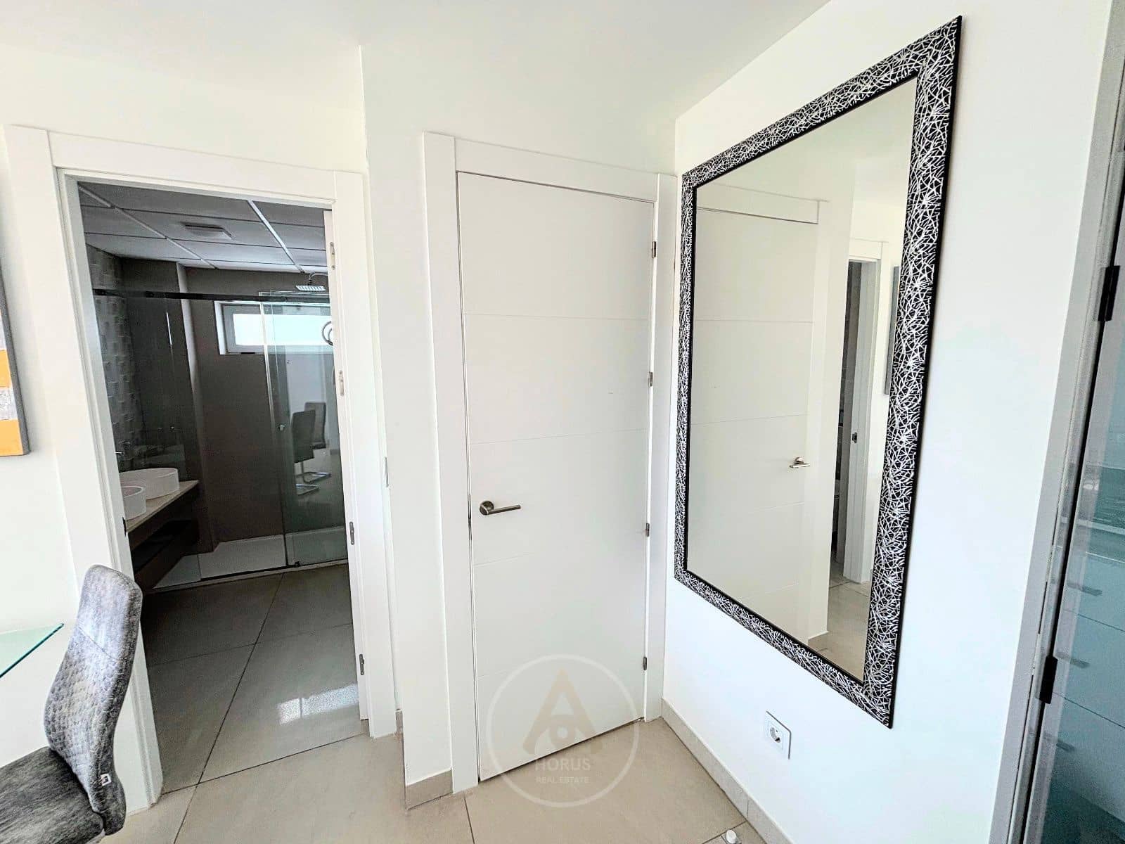 2 soveværelse Lejlighed til salg i Benidorm med swimmingpool garage - € 275.000 (Ref: 9564175)