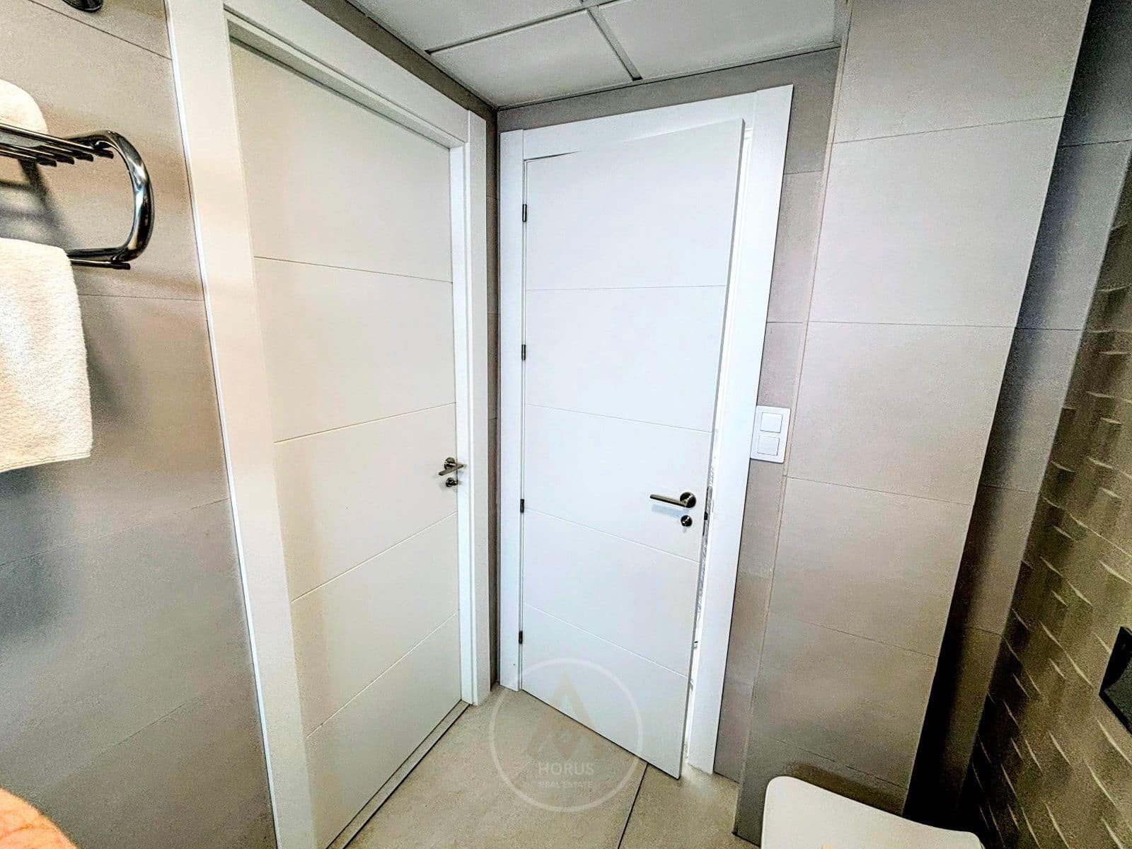 2 soveværelse Lejlighed til salg i Benidorm med swimmingpool garage - € 275.000 (Ref: 9564175)