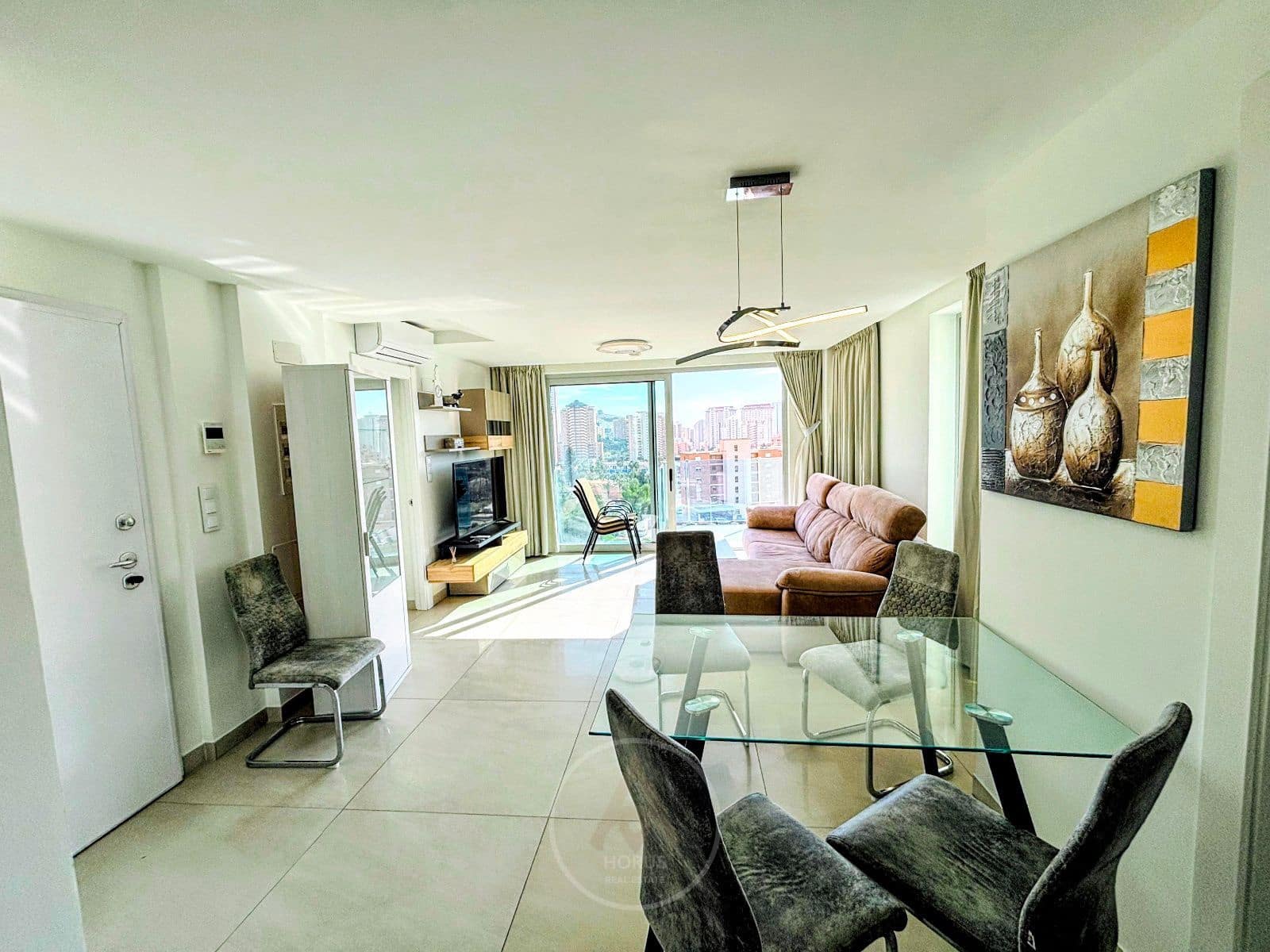 2 soveværelse Lejlighed til salg i Benidorm med swimmingpool garage - € 275.000 (Ref: 9564175)