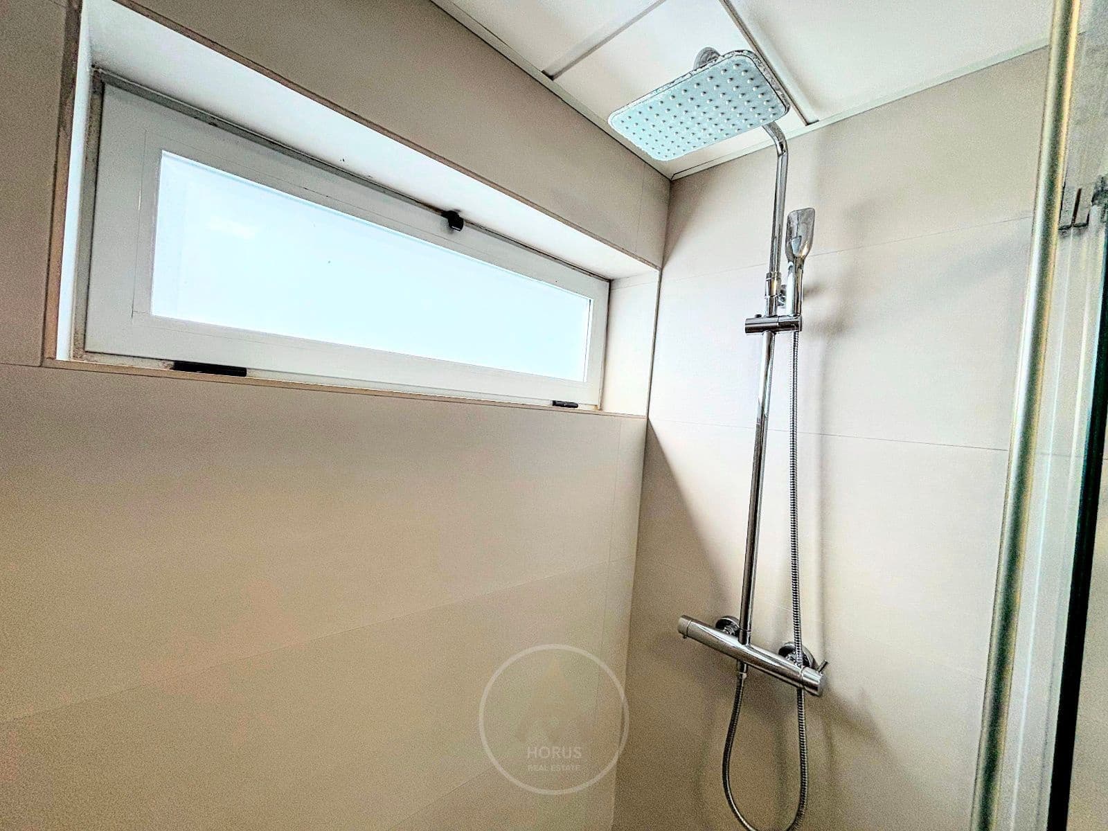 2 soveværelse Lejlighed til salg i Benidorm med swimmingpool garage - € 275.000 (Ref: 9564175)