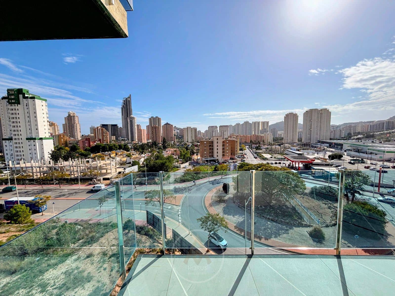 2 soveværelse Lejlighed til salg i Benidorm med swimmingpool garage - € 275.000 (Ref: 9564175)