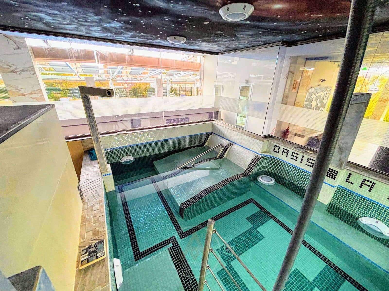 2 soveværelse Lejlighed til salg i Benidorm med swimmingpool garage - € 275.000 (Ref: 9564175)