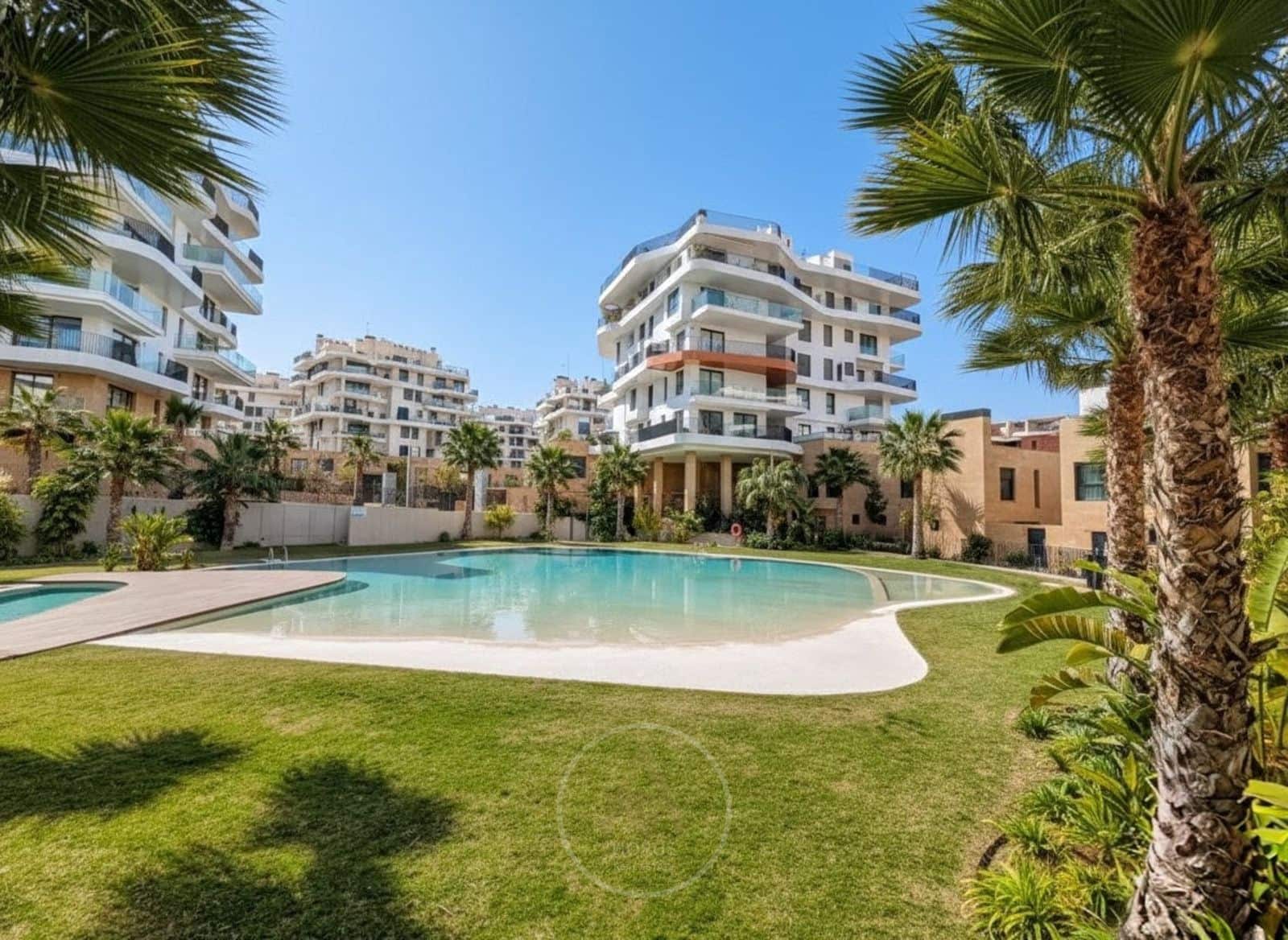 3 slaapkamer Flat te huur in La Villajoyosa / Vila Joiosa met zwembad garage - € 2.000 (Ref: 9581354)