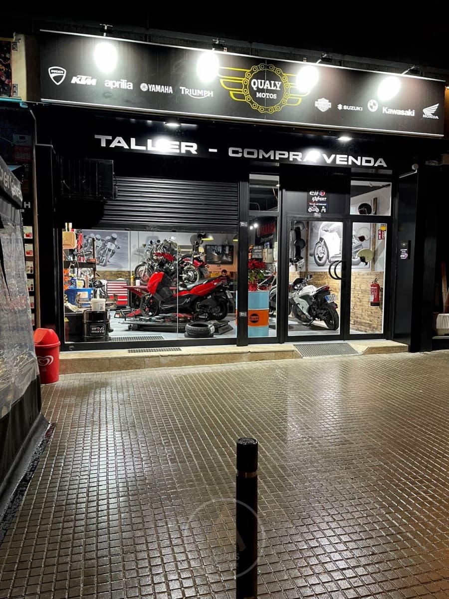 Comercial para arrendar em Sant Vicenc de Montalt - 1 000 € (Ref: 9590347)