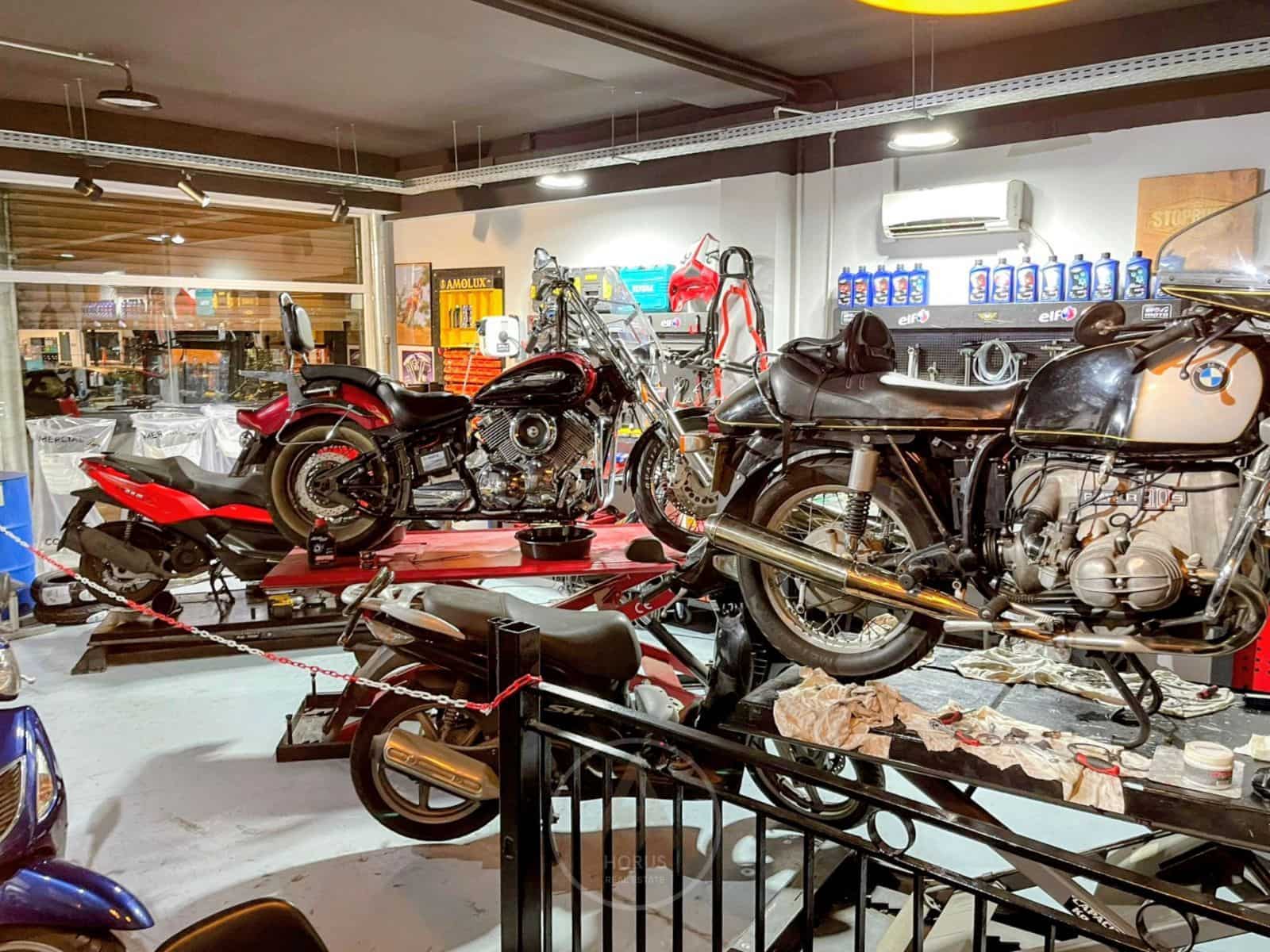 Comercial para arrendar em Sant Vicenc de Montalt - 1 000 € (Ref: 9590347)