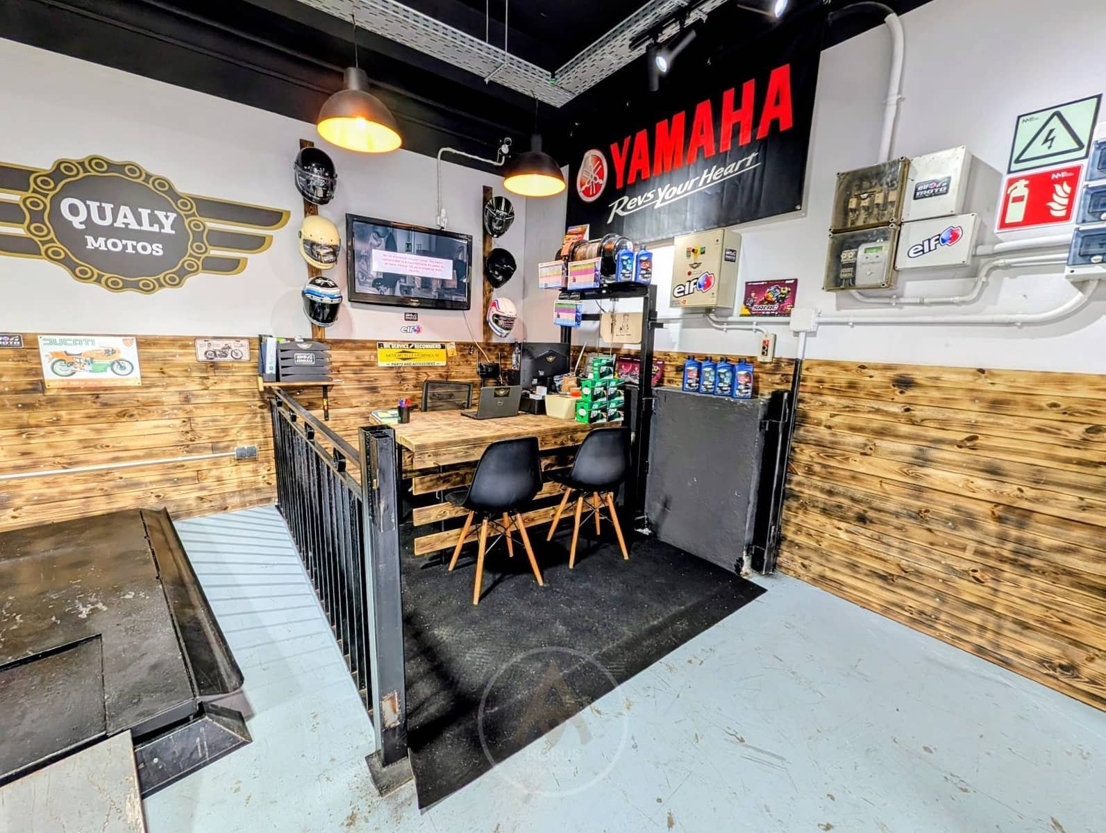 Comercial para arrendar em Sant Vicenc de Montalt - 1 000 € (Ref: 9590347)