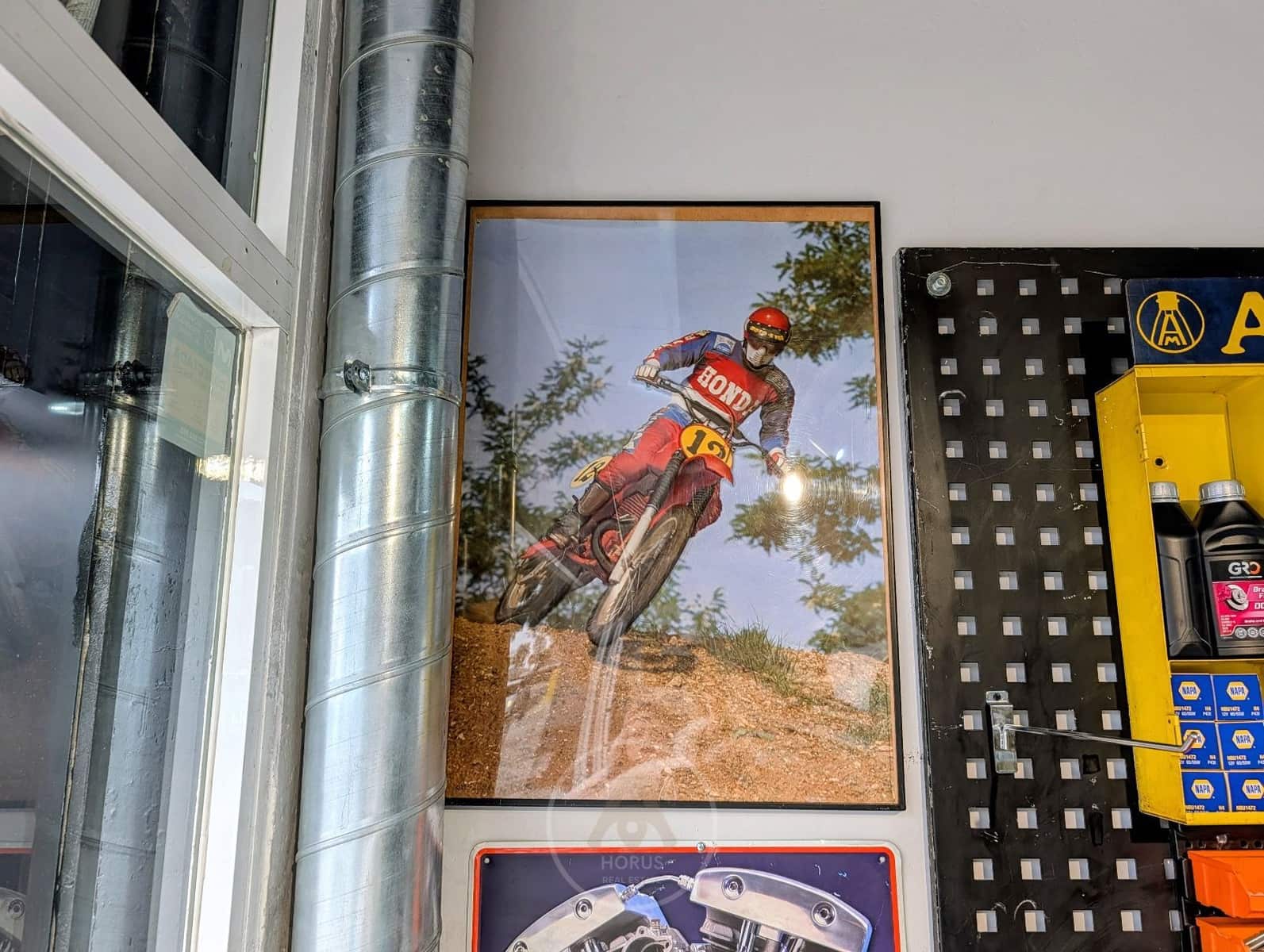 Comercial para arrendar em Sant Vicenc de Montalt - 1 000 € (Ref: 9590347)