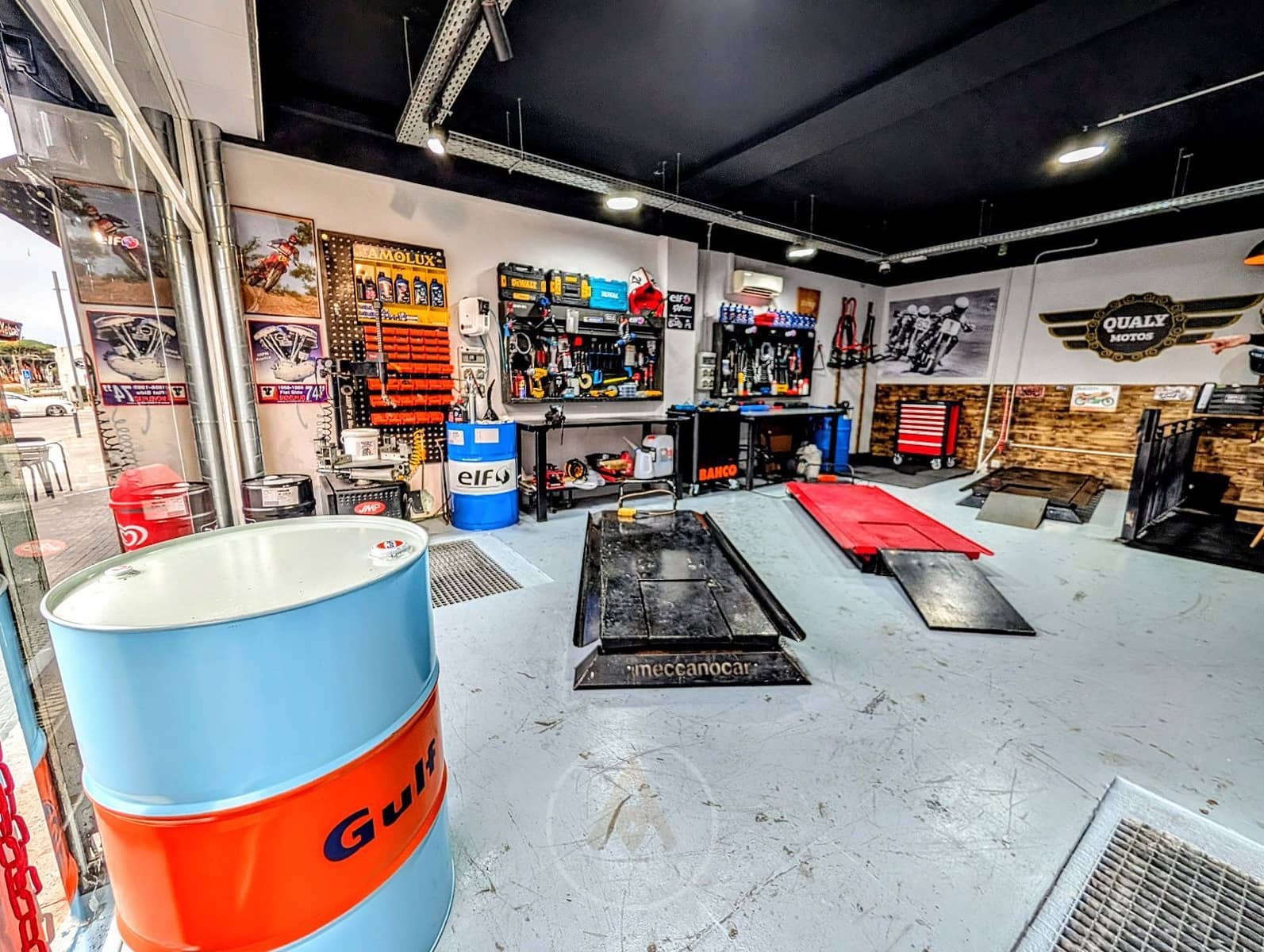 Comercial para arrendar em Sant Vicenc de Montalt - 1 000 € (Ref: 9590347)