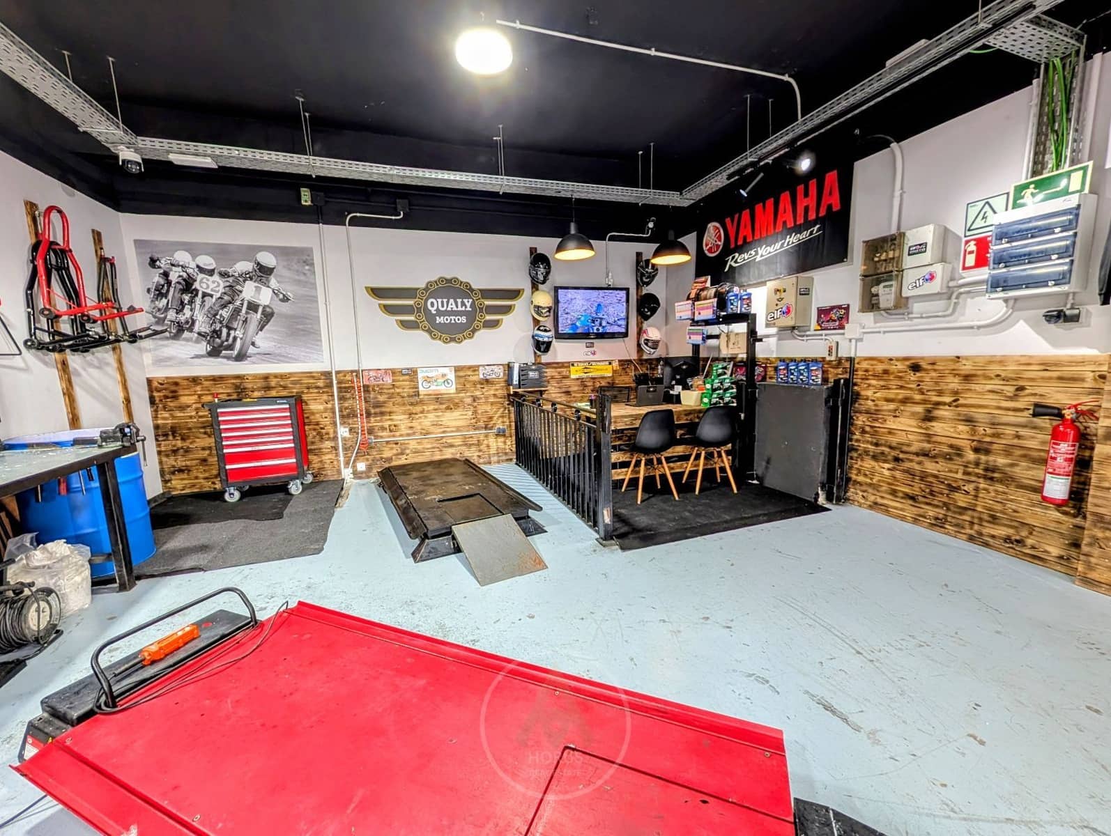 Comercial para arrendar em Sant Vicenc de Montalt - 1 000 € (Ref: 9590347)