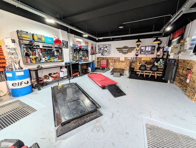 Comercial para arrendar em Sant Vicenç de Montalt - 1 000 € (Ref: 9590347)