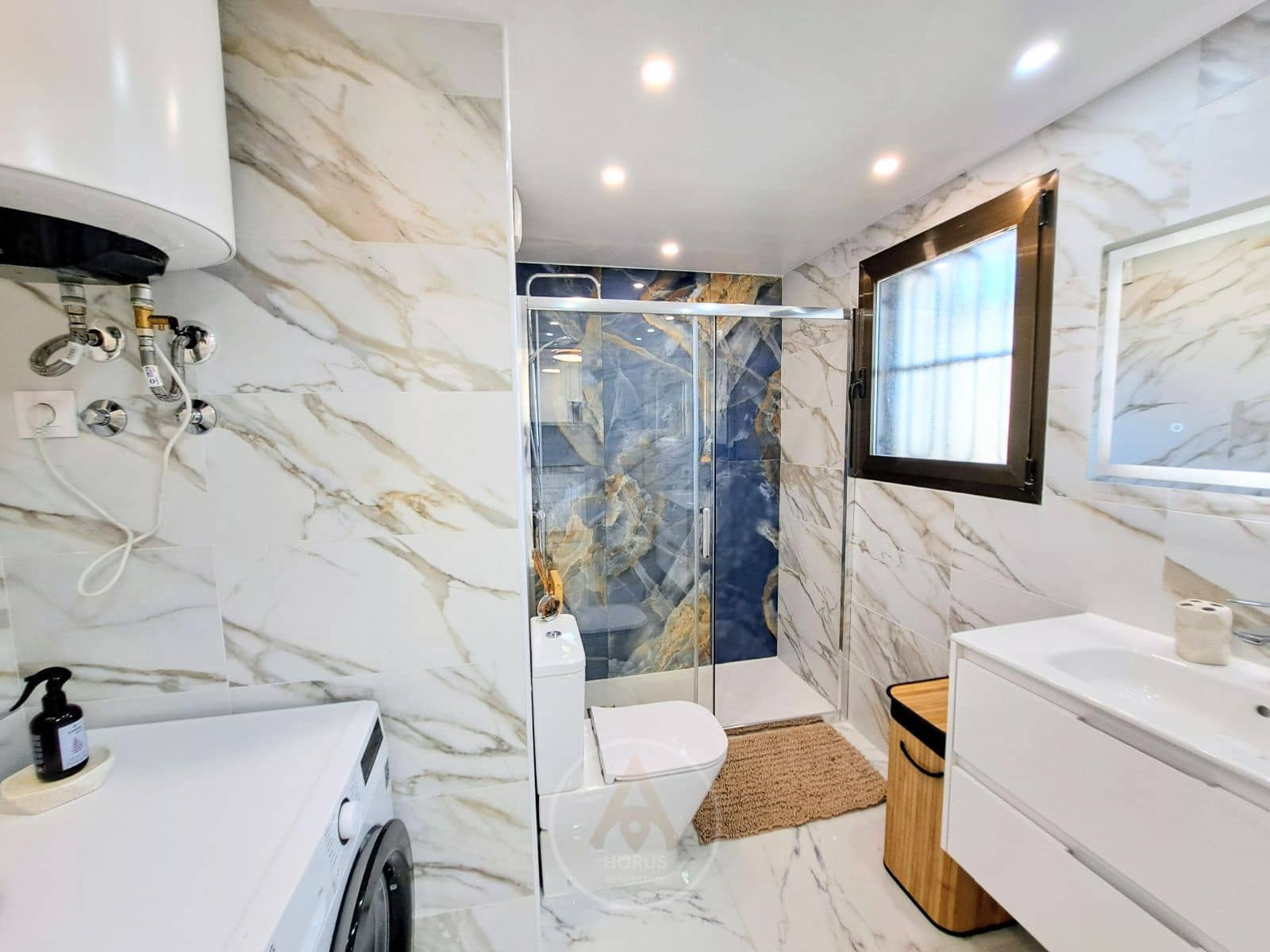 1 makuuhuone Asunto vuokrattavana paikassa Benidorm mukana uima-altaan 
autotalli - 1 200 € (Ref: 9631432)