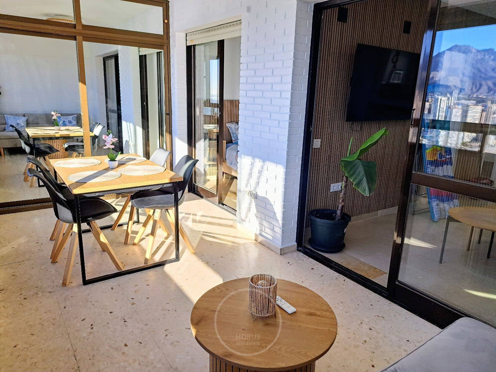 1 makuuhuone Asunto vuokrattavana paikassa Benidorm mukana uima-altaan 
autotalli - 1 200 € (Ref: 9631432)