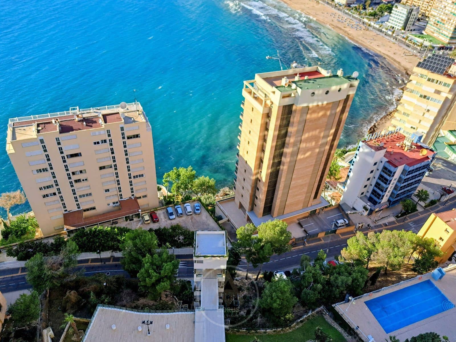 1 makuuhuone Asunto vuokrattavana paikassa Benidorm mukana uima-altaan 
autotalli - 1 200 € (Ref: 9631432)