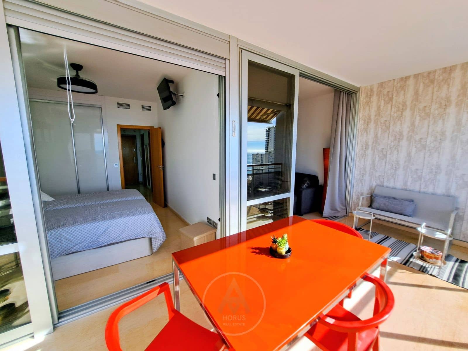 2 bedroom Flat for rent in Benidorm with pool garage - € 1,700 (Ref: 9631433)