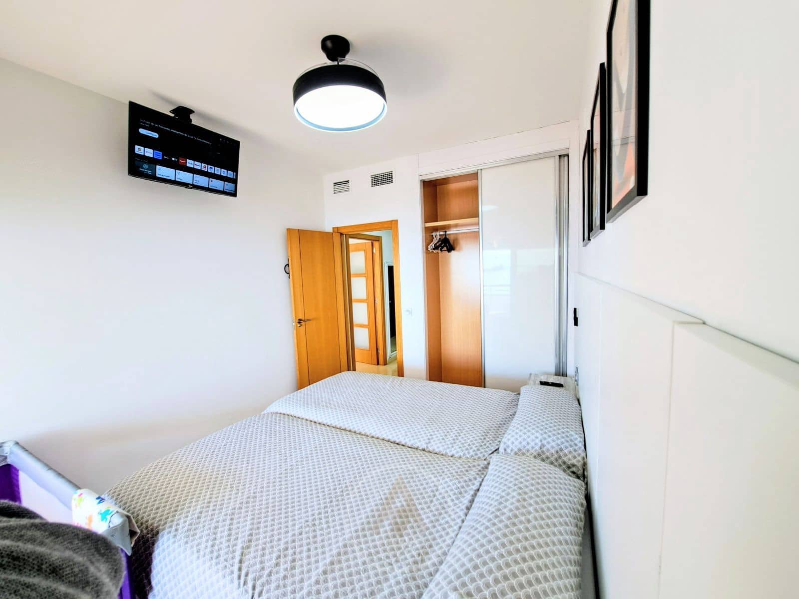 2 bedroom Flat for rent in Benidorm with pool garage - € 1,700 (Ref: 9631433)