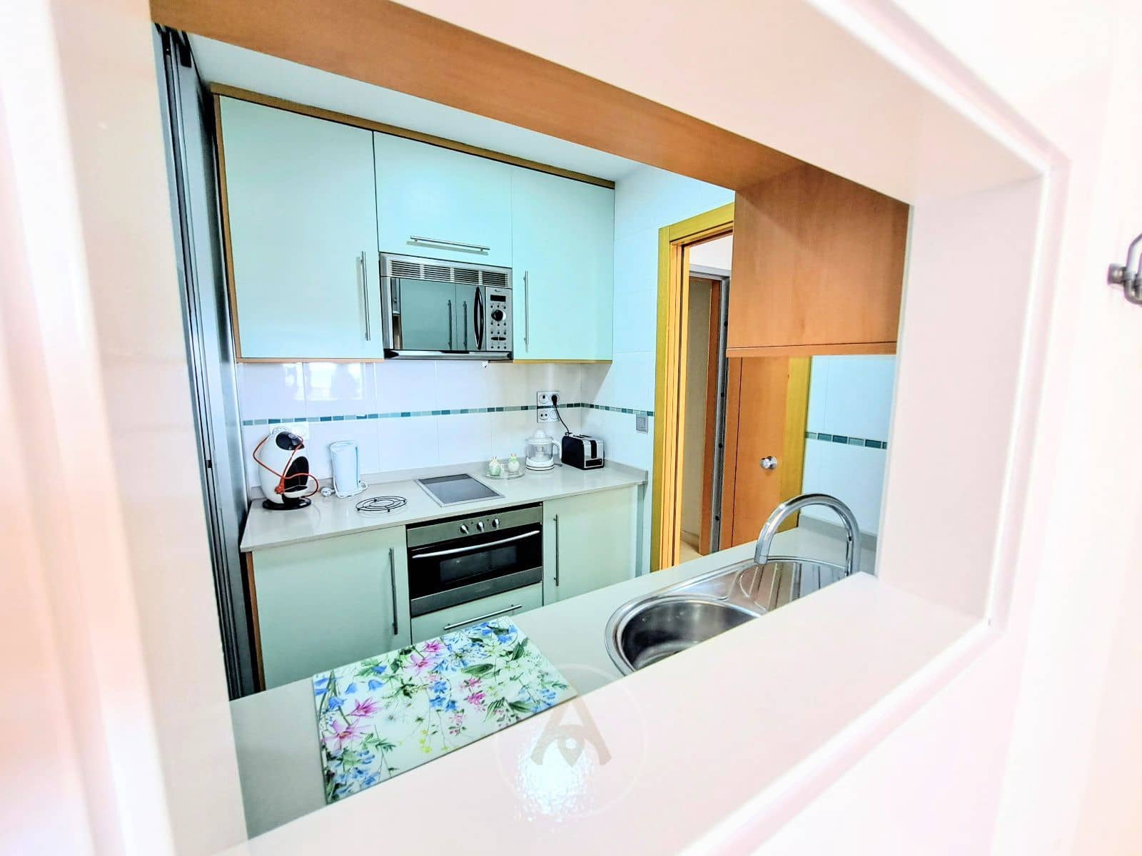 1 slaapkamer Penthouse te huur in Benidorm met zwembad - € 1.350 (Ref: 9631434)