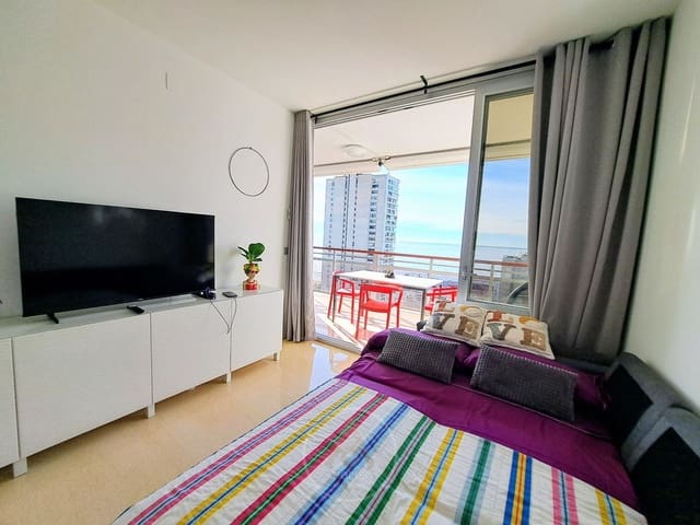 1 slaapkamer Penthouse te huur in Playa Levante, Benidorm met zwembad - € 1.350 (Ref: 9631434)