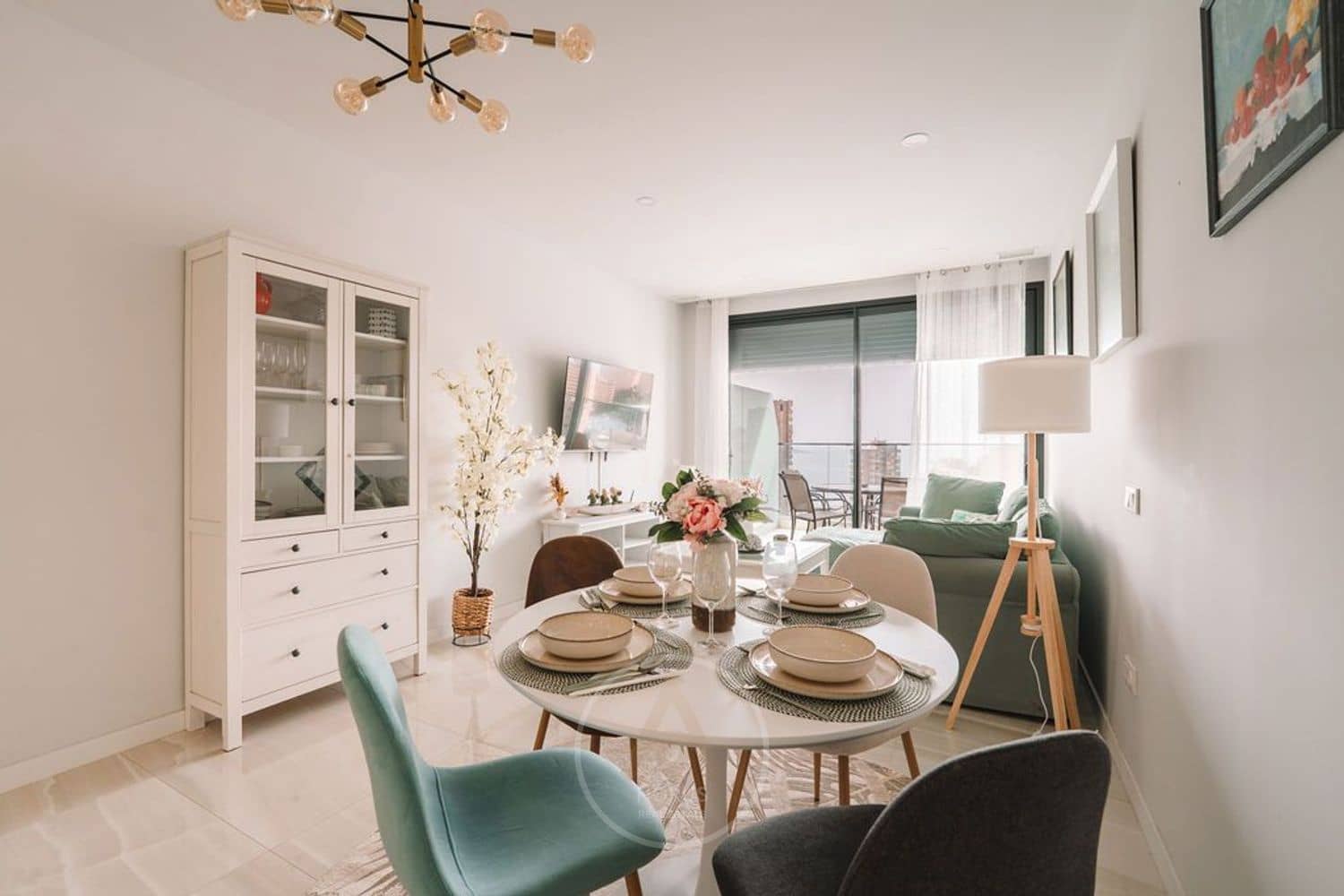 2 camera da letto Appartamento da affittare in Benidorm con piscina - 2.250 € (Rif: 9631818)