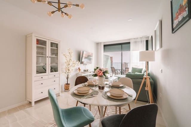 2 camera da letto Appartamento da affittare in Playa Poniente, Benidorm con piscina - 2.250 € (Rif: 9631818)