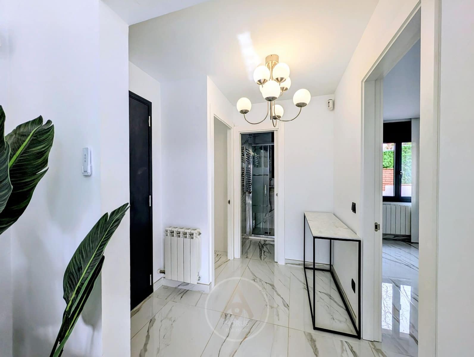 5 slaapkamer Villa te koop in Canet de Mar met zwembad garage - € 875.000 (Ref: 9638907)