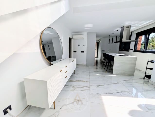 5 sypialnia Willa na sprzedaż w Canet de Mar z basenem garażem - 795 000 € (Ref: 9707946)