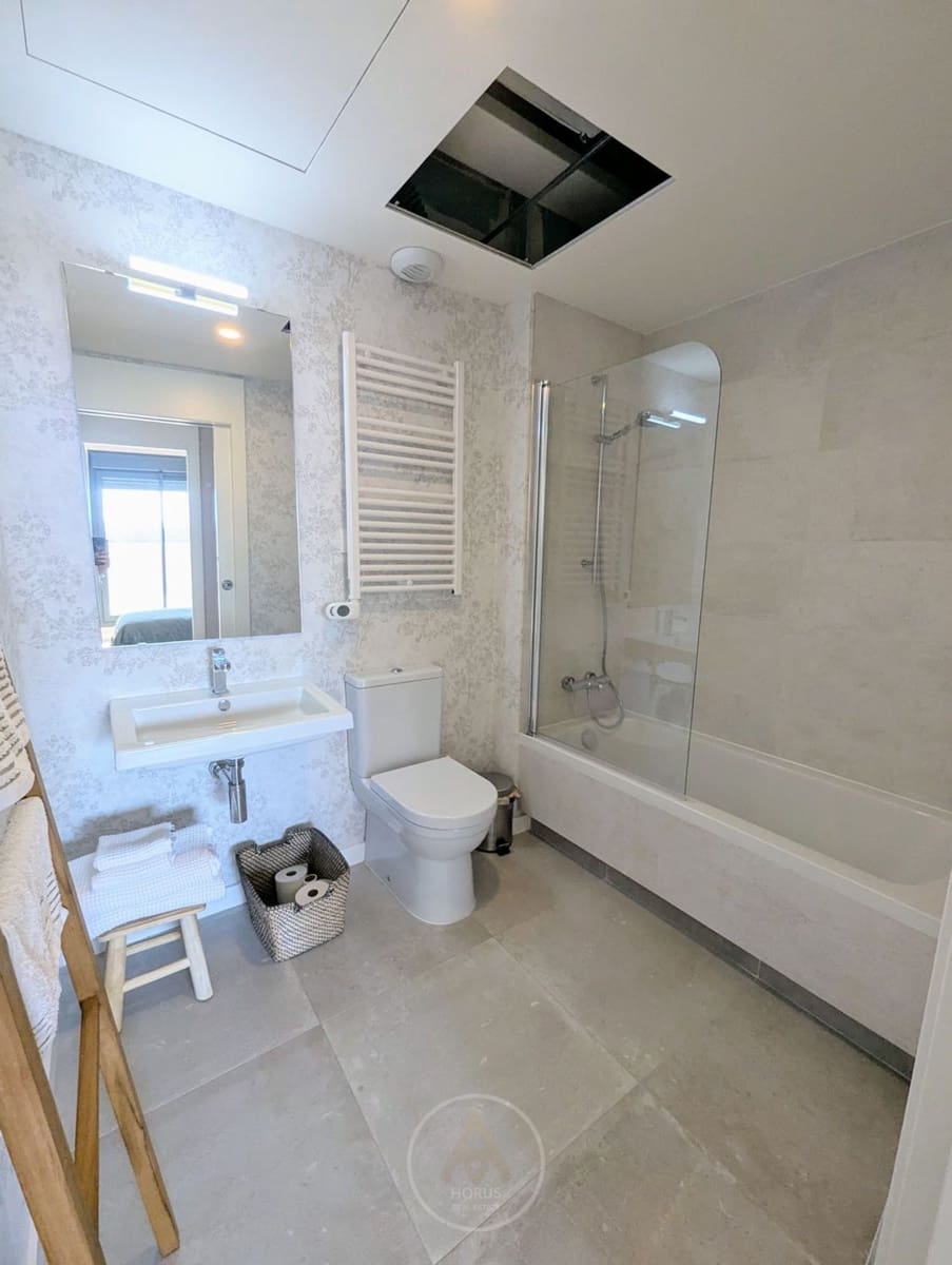 3 soveværelse Penthouse til salg i Montgat med swimmingpool garage - € 650.000 (Ref: 9713465)