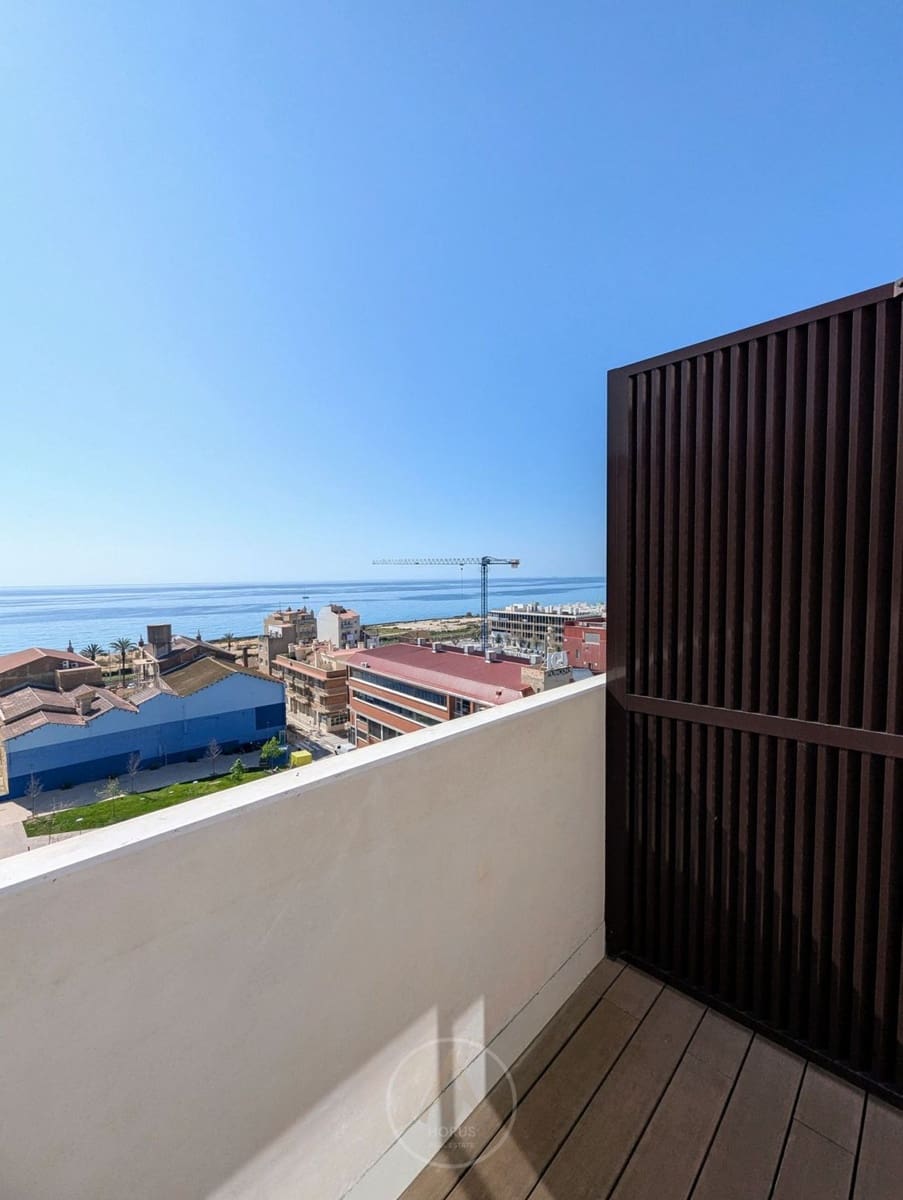 3 soveværelse Penthouse til salg i Montgat med swimmingpool garage - € 650.000 (Ref: 9713465)