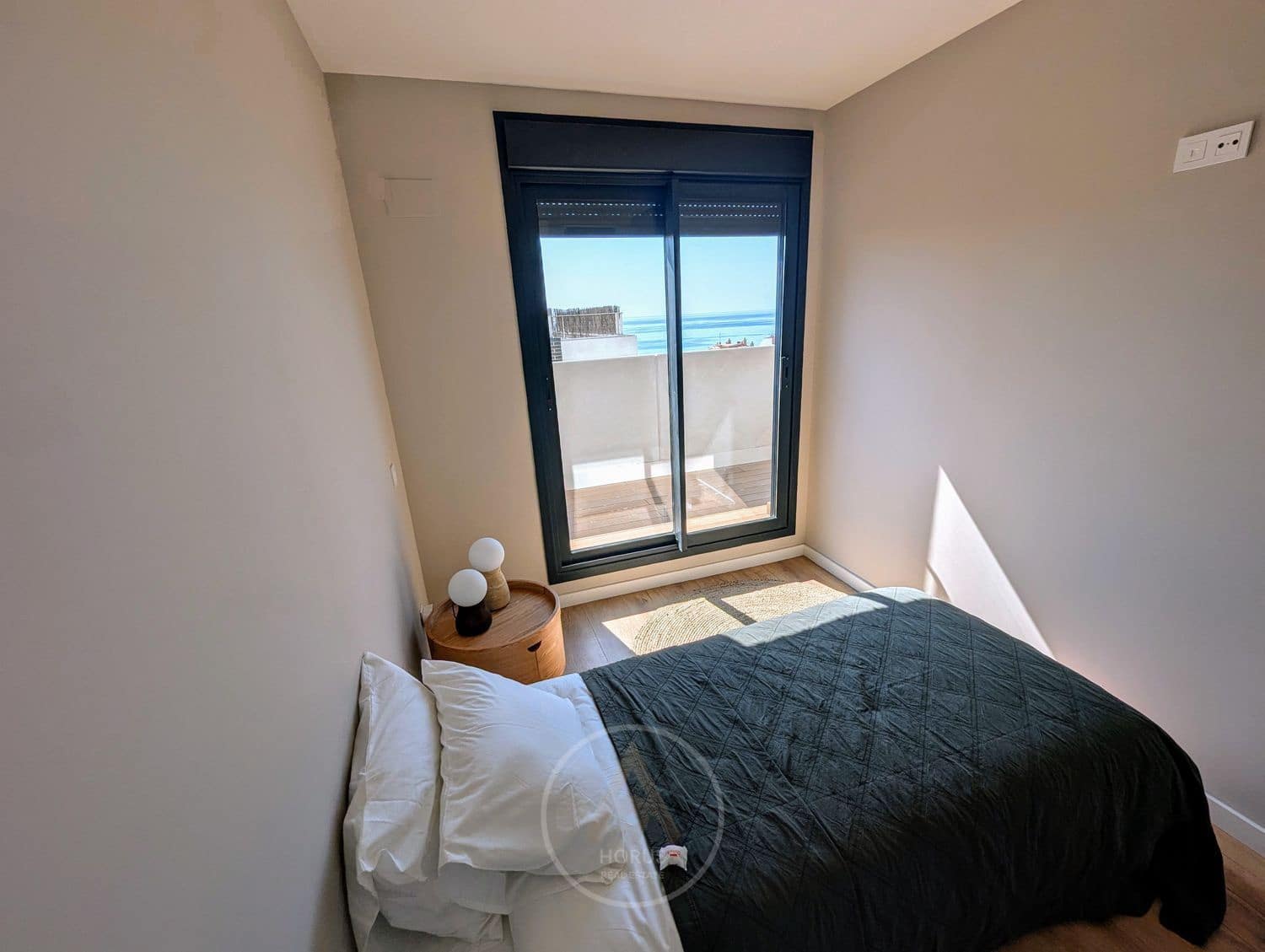 3 soveværelse Penthouse til salg i Montgat med swimmingpool garage - € 650.000 (Ref: 9713465)